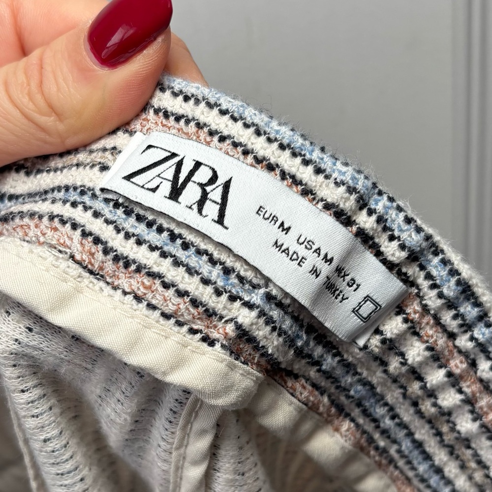 Zara Striped Shorts - Picture 3 of 4